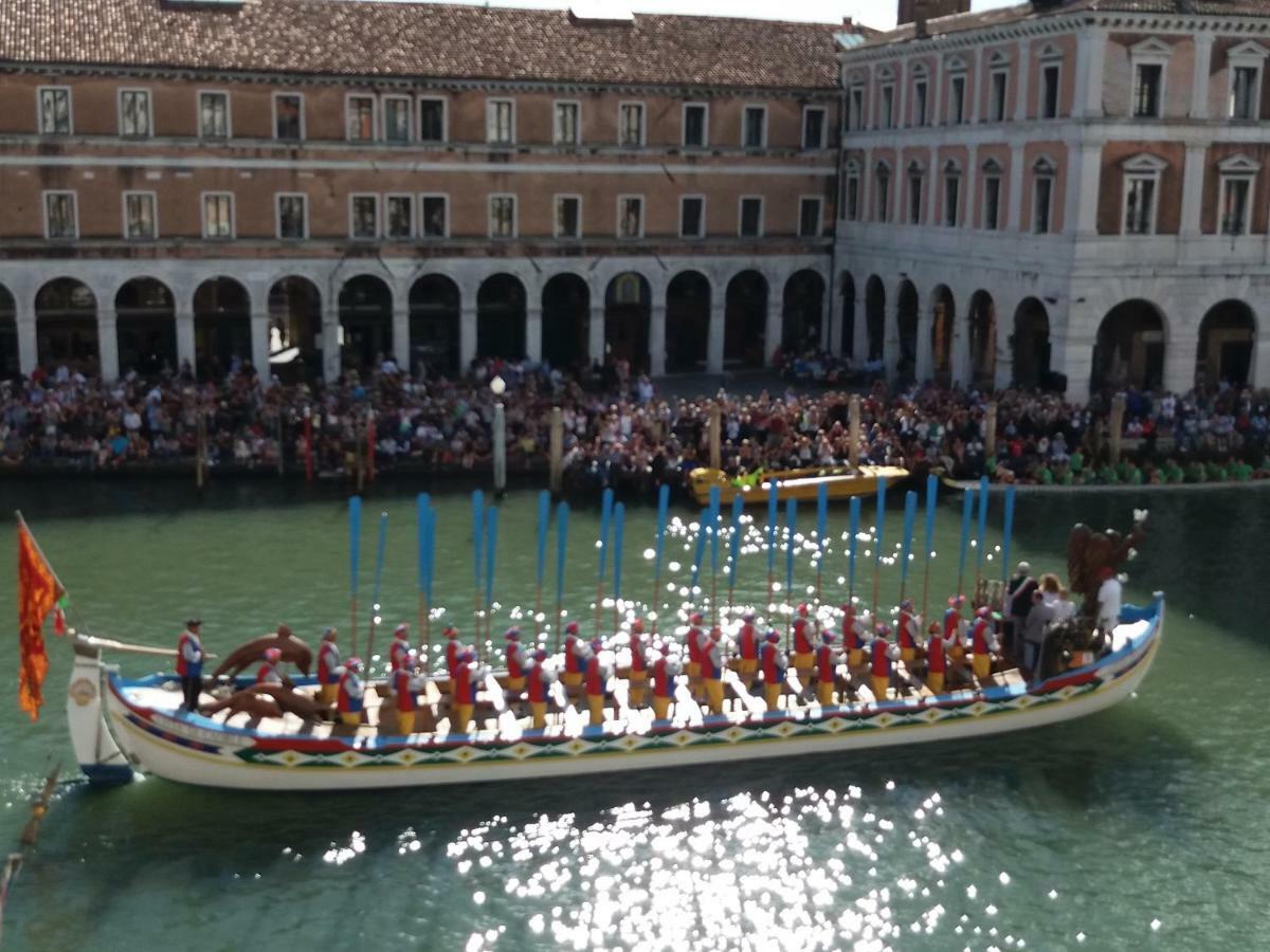 Casa Cattaneo Grand Canal View Apartman Velence Kültér fotó