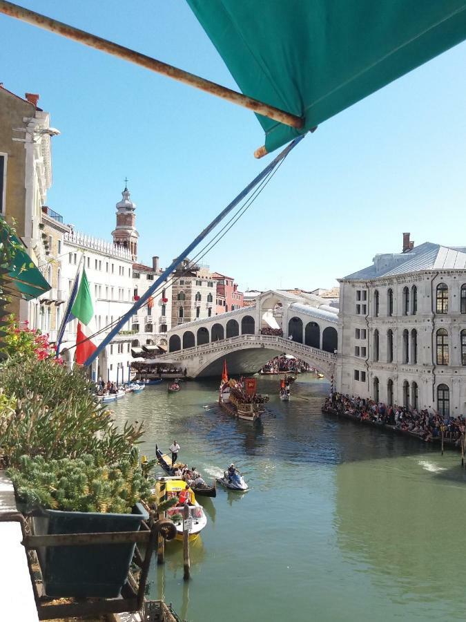 Casa Cattaneo Grand Canal View Apartman Velence Kültér fotó