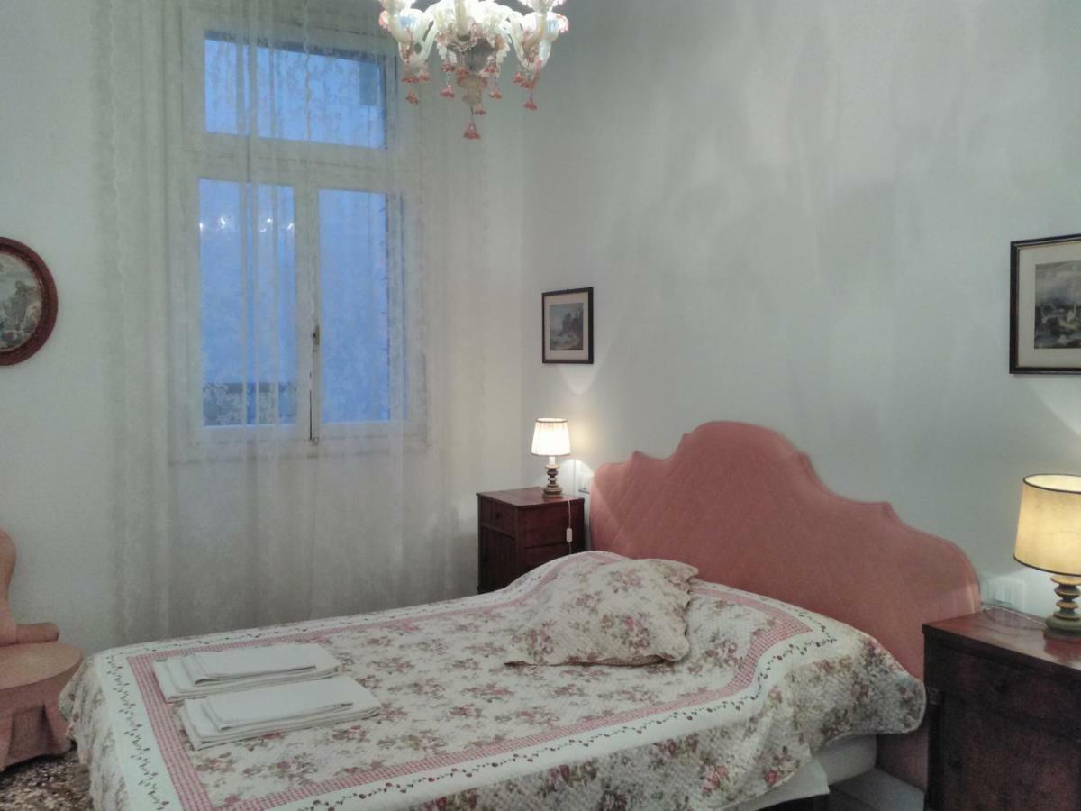 Casa Cattaneo Grand Canal View Apartman Velence Kültér fotó