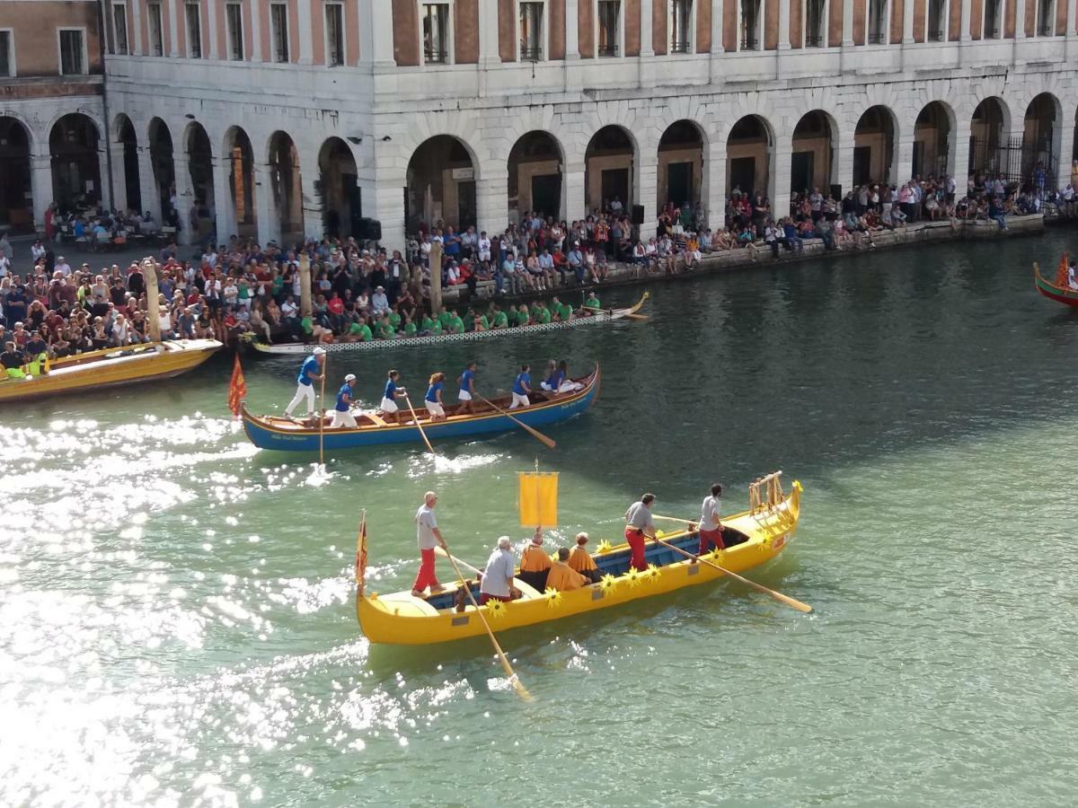 Casa Cattaneo Grand Canal View Apartman Velence Kültér fotó