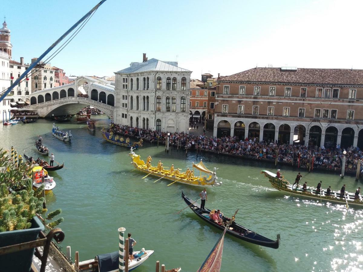 Casa Cattaneo Grand Canal View Apartman Velence Kültér fotó