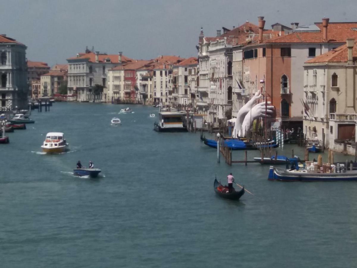 Casa Cattaneo Grand Canal View Apartman Velence Kültér fotó